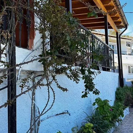 Xara House Apartman Pérama