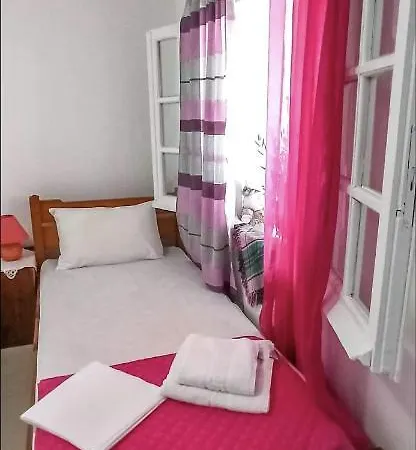 Xara House *